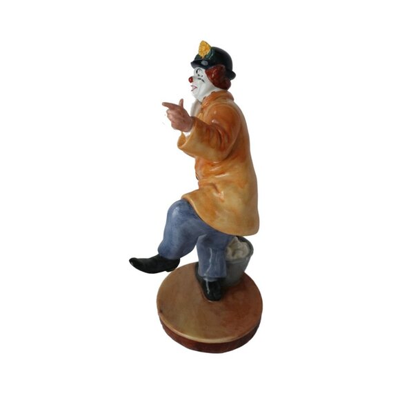 Vintage Retired Royal Doulton "The Clown" HN 2890 (Pie Thrower) Figurine - Picture 2 of 6